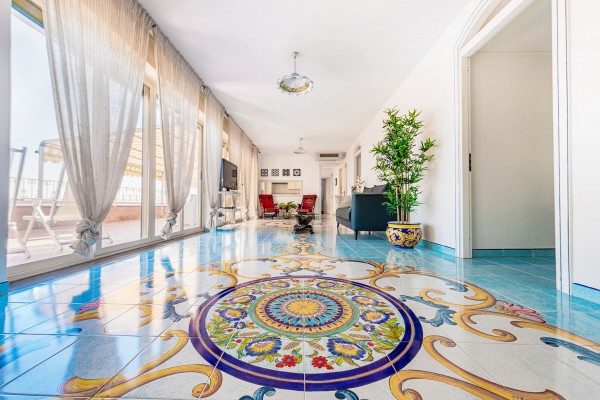 Ravello Art Apartments