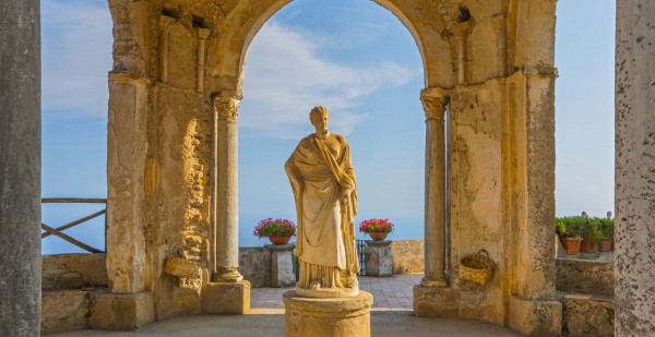 Ravello Art Apartments